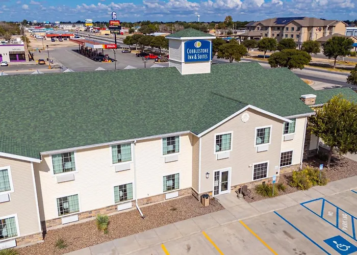 Cobblestone Inn & Suites - Big Lake