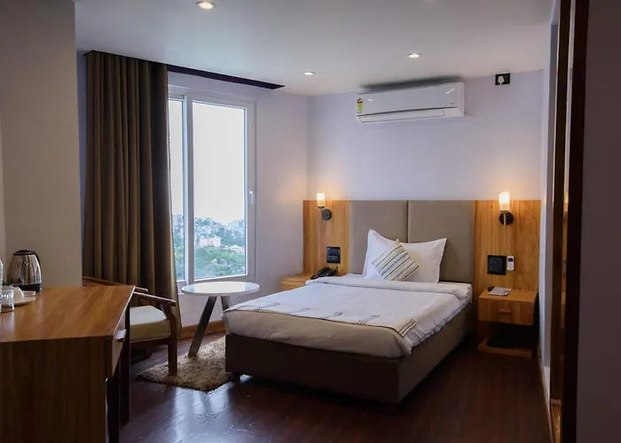 Emerald Hotel