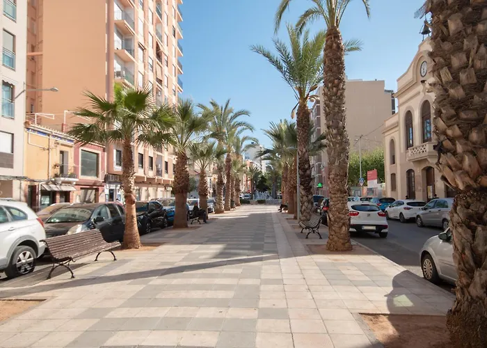Apartamento nuevo en el Puerto a 10 min de la playa con balcón