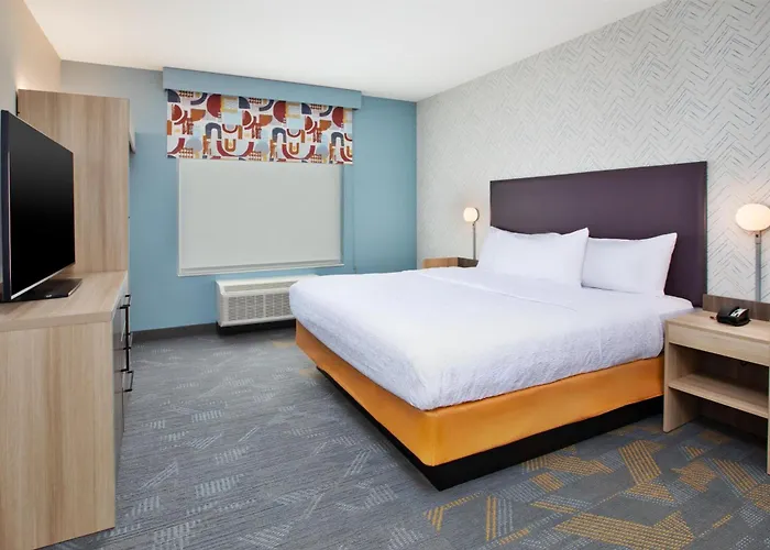 Home2 Suites By Hilton Traverse City