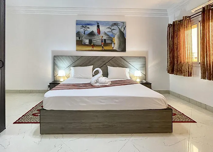 Touraco Suite Hôtel Business