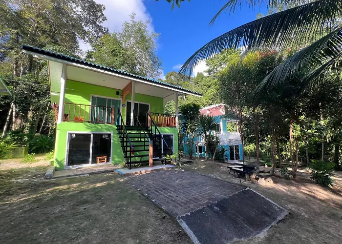 Janzo House
