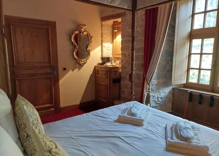 Hotel-Restaurant Le Manoir De Montesquiou