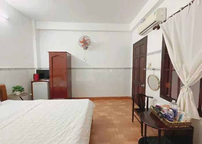Anh Quân Hotel