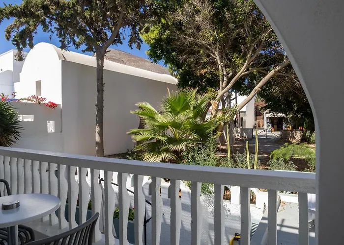 Lefkothea Hotel