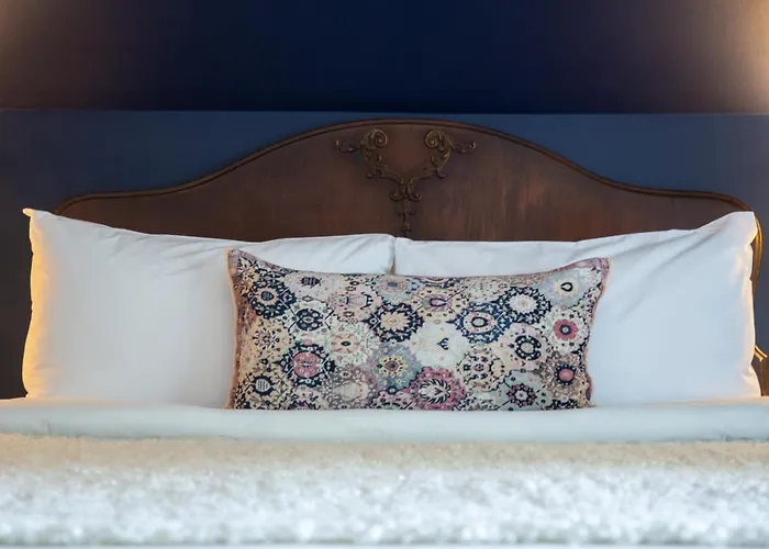 Manoir Becancourt Hotel