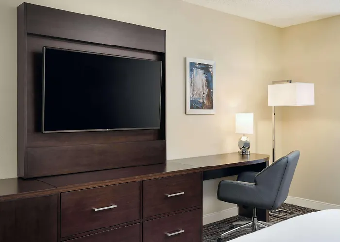Doubletree By Hilton Greensboro