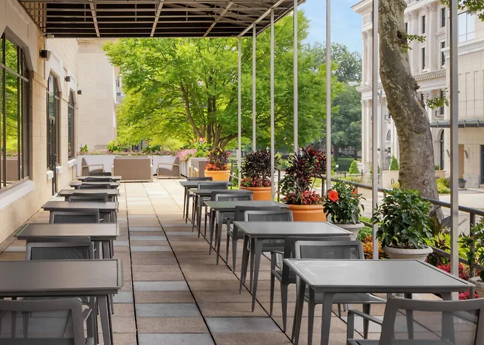 Courtyard By Marriott Pittsburgh University Center