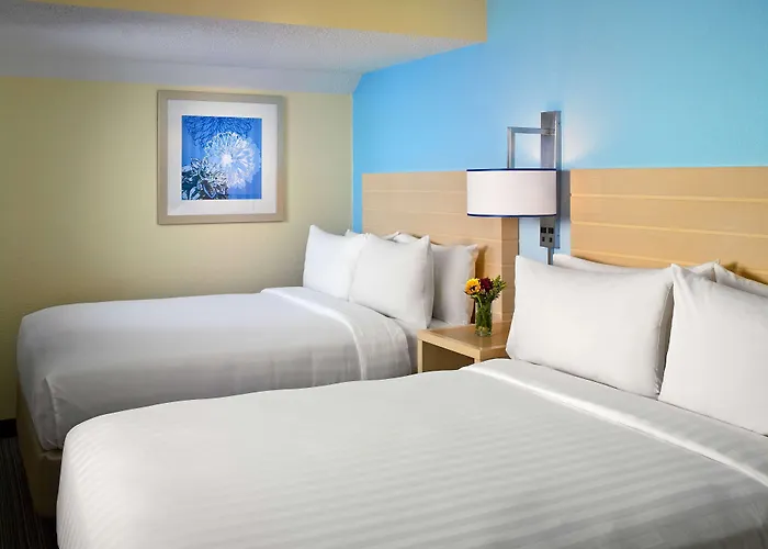 Sonesta Simply Suites Cleveland Airport