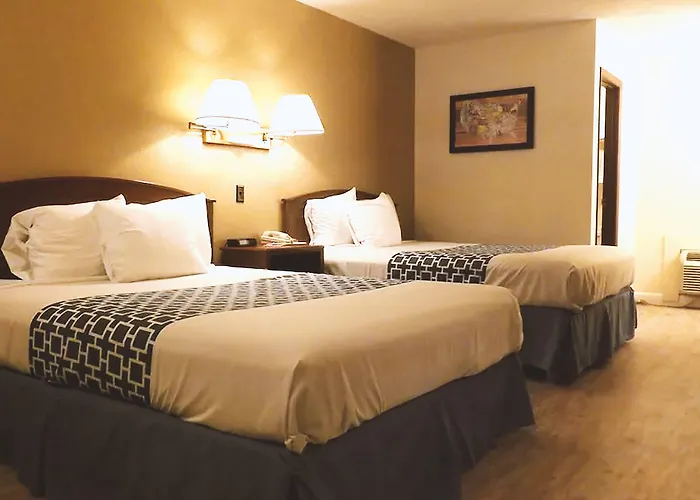 Coratel Inn & Suites By Jasper Mccook