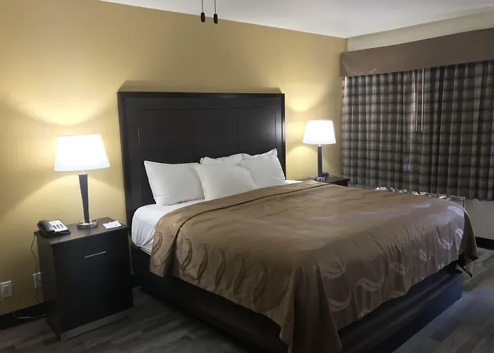 Surestay By Best Western Mesa Downtown Area