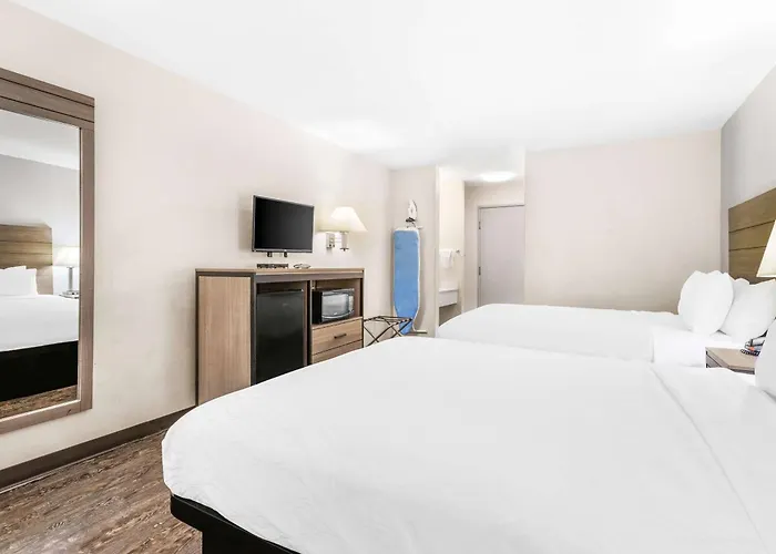 Surestay Hotel By Best Western Albuquerque Midtown