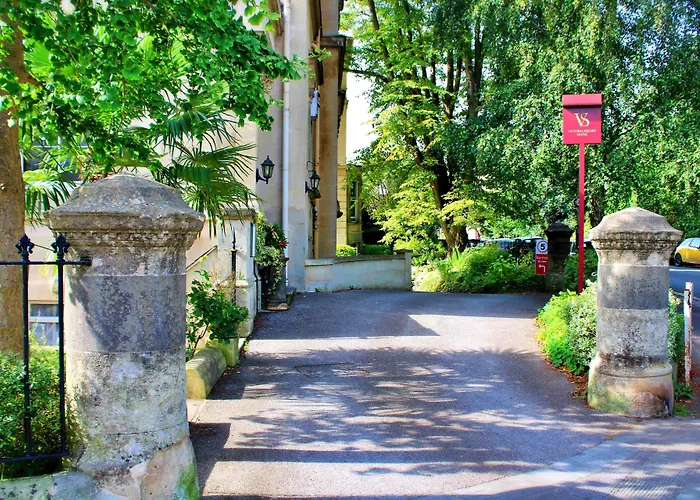 Victoria Square Hotel Clifton Village