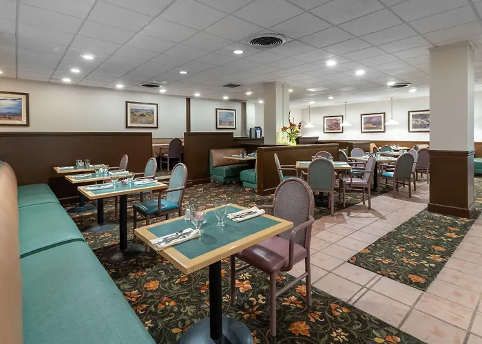 Ramada by Wyndham Reno Hotel&Casino