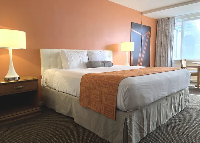 Howard Johnson By Wyndham Atlantic City Boardwalk
