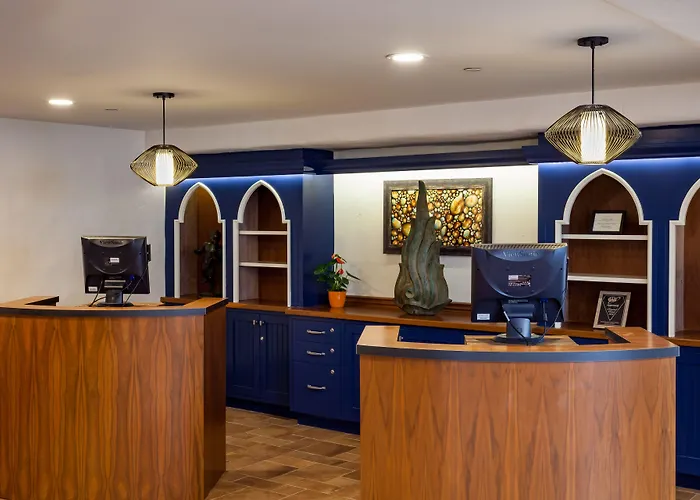 Hotel Pacific