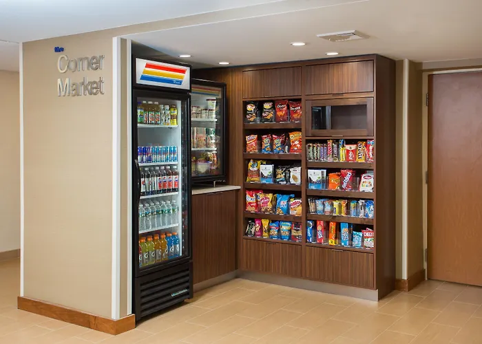 Fairfield Inn Manchester - Boston Regional Airport