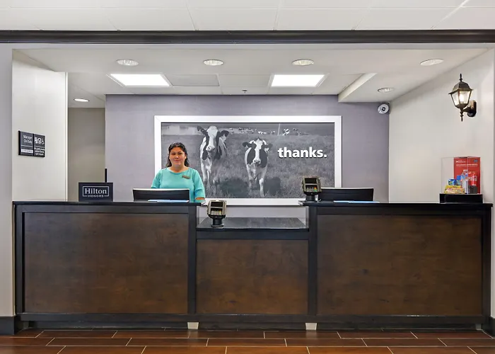 Hampton Inn Overland Park