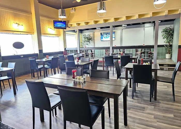 Travelodge By Wyndham Prince Albert
