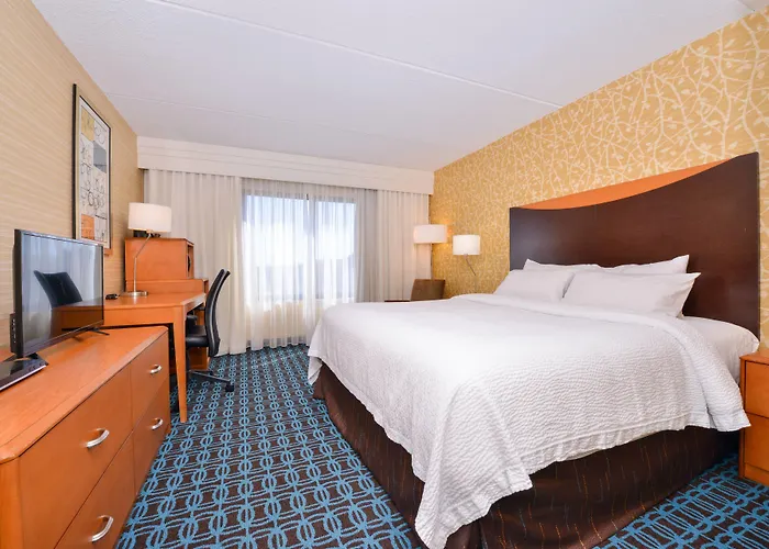 Fairfield Inn Rochester Airport