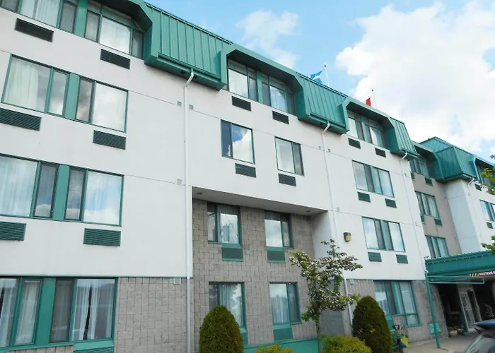 Chateau Repotel Duplessis Airport