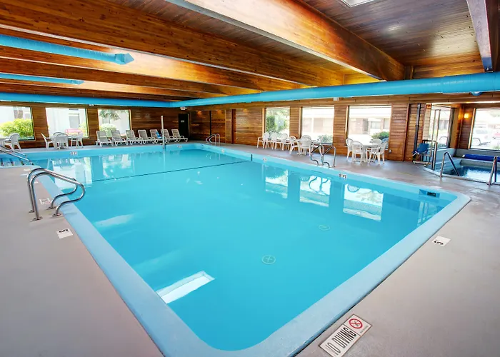 Country Inn & Suites By Radisson, Traverse City, Mi