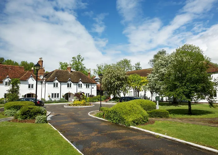 The Kingfisher Pub & Hotel