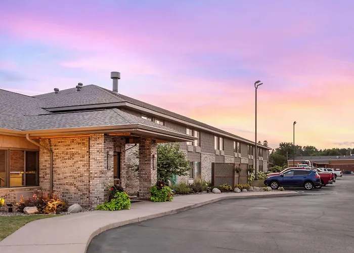 Best Western Spooner Riverplace