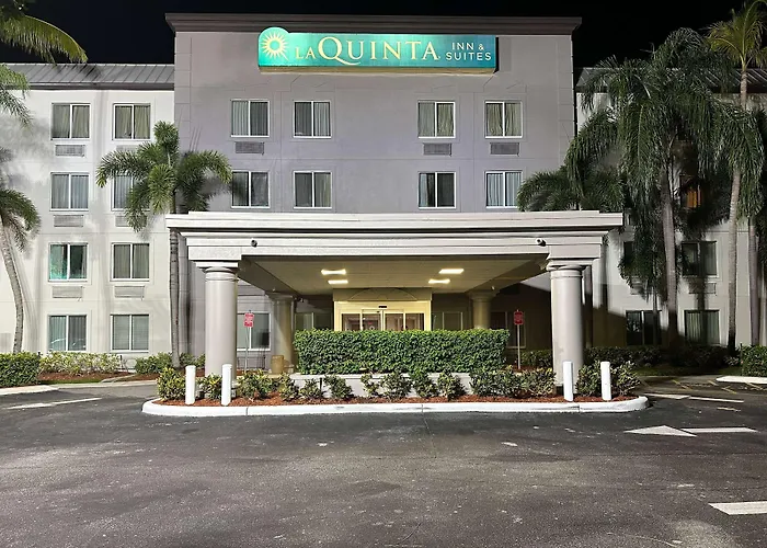 La Quinta Inn & Suites By Wyndham Sawgrass