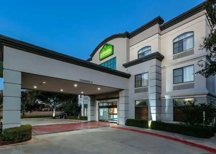Wingate By Wyndham - Dfw North