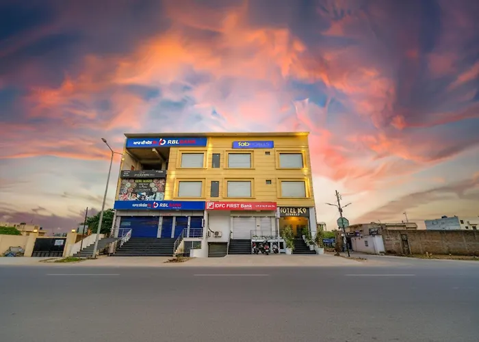 Fabhotel Prime K9 Regency