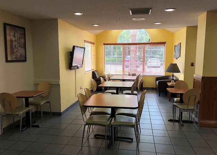 Sleep Inn&Suites Tallahassee-Capitol