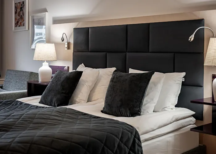 Injoy Premium Hotel Solna