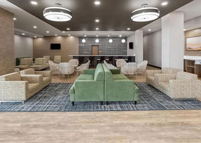 La Quinta Inn & Suites By Wyndham Phoenix West Glendale