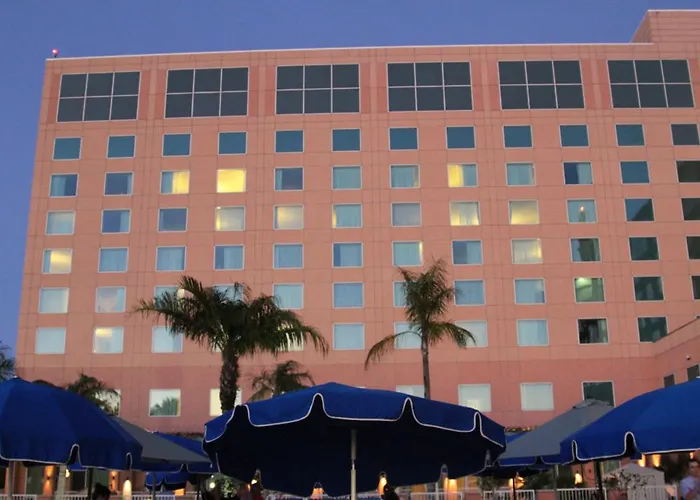 Moody Gardens Hotel Spa&Convention Center