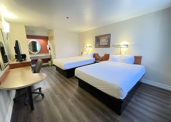 Mojave Desert Inn - Barstow I-15
