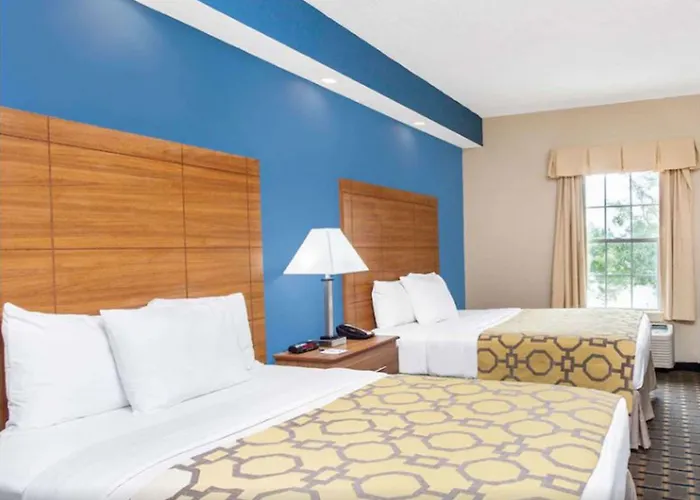 Baymont By Wyndham Jacksonville/Butler Blvd