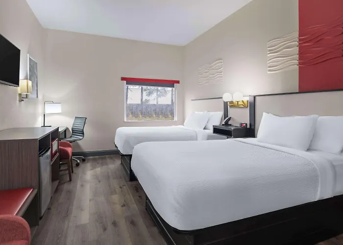 Ramada By Wyndham Locust Grove