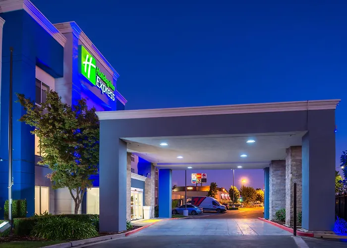 Holiday Inn Express Stockton Southeast By Ihg