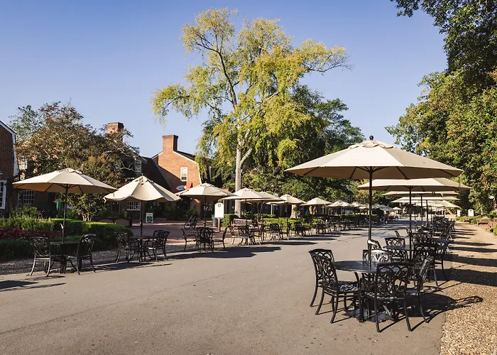 Williamsburg Woodlands Hotel & Suites, An Official Colonial Williamsburg Hotel