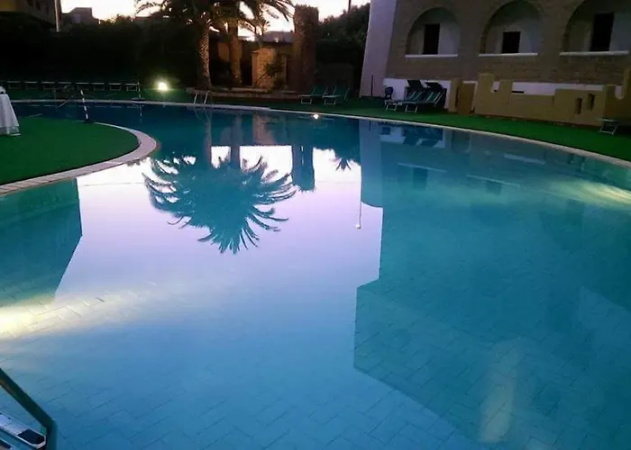 Hotel Akrabello