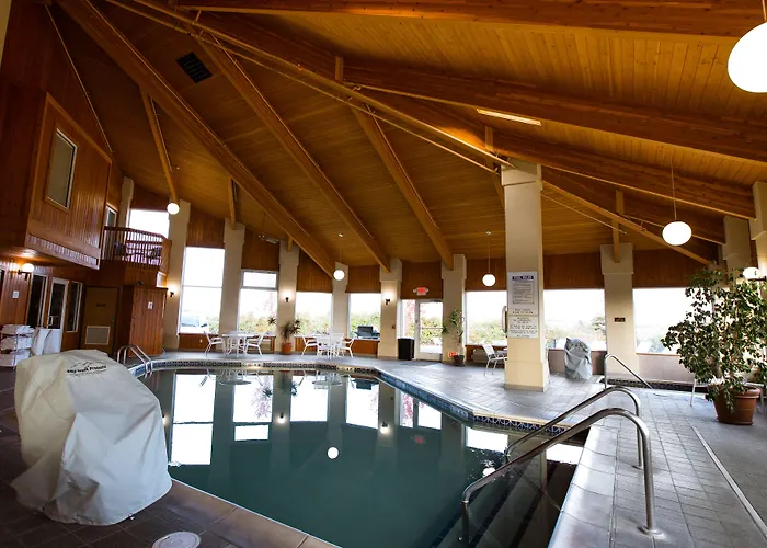 Ten Pin Inn & Suites