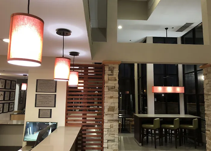 Country Inn & Suites By Radisson, Bakersfield, Ca