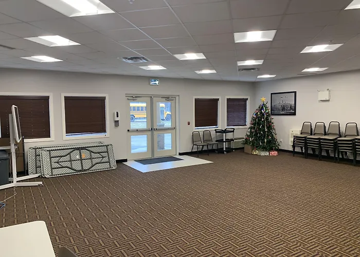 Super 8 By Wyndham Fort Frances