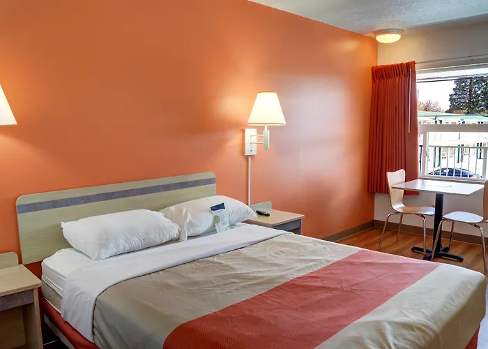 Motel 6-Bend, Or