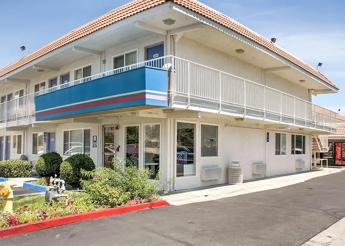 Motel 6-Lancaster, Ca