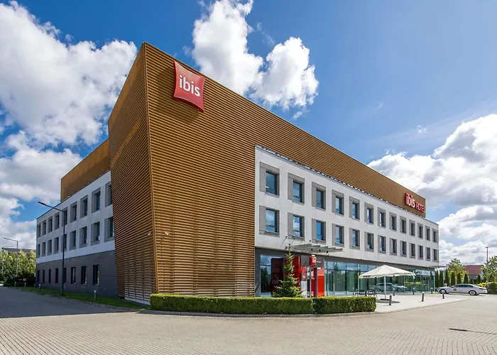 Ibis Poznan Polnoc