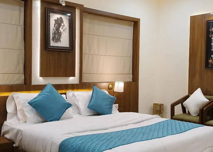Radha Madhavam Apartment'S