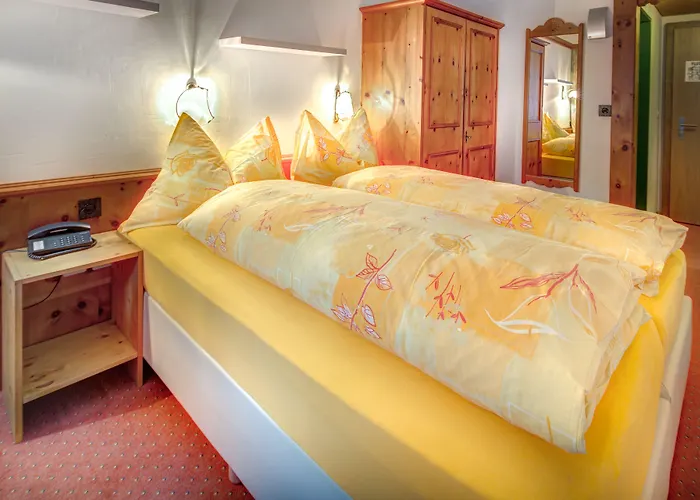 Hotel Adonis