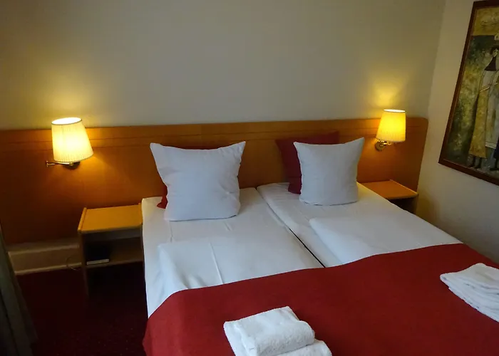 City Hotel Nebo